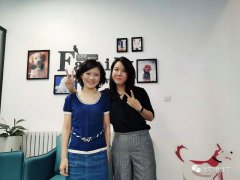 慶祝上海朱女士加盟寵物港連鎖店